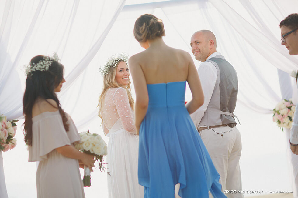 Axioo: Bohemian Beach Paradise